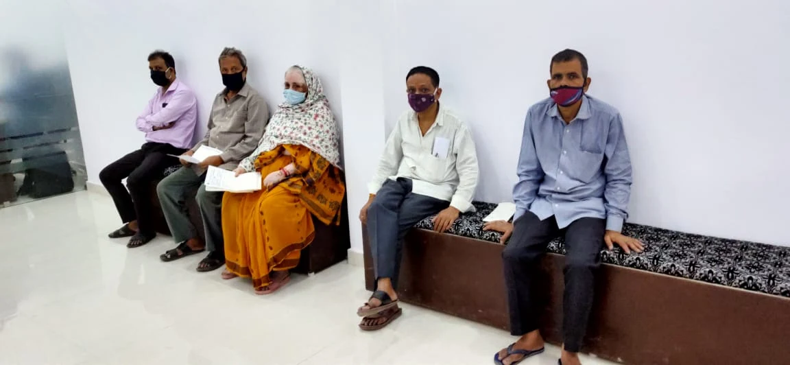 Dr Ashish Golwara