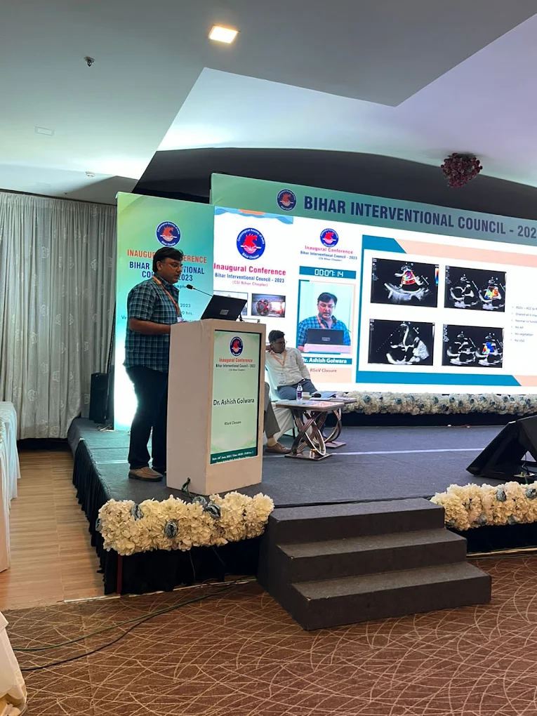 Dr Ashish Golwara